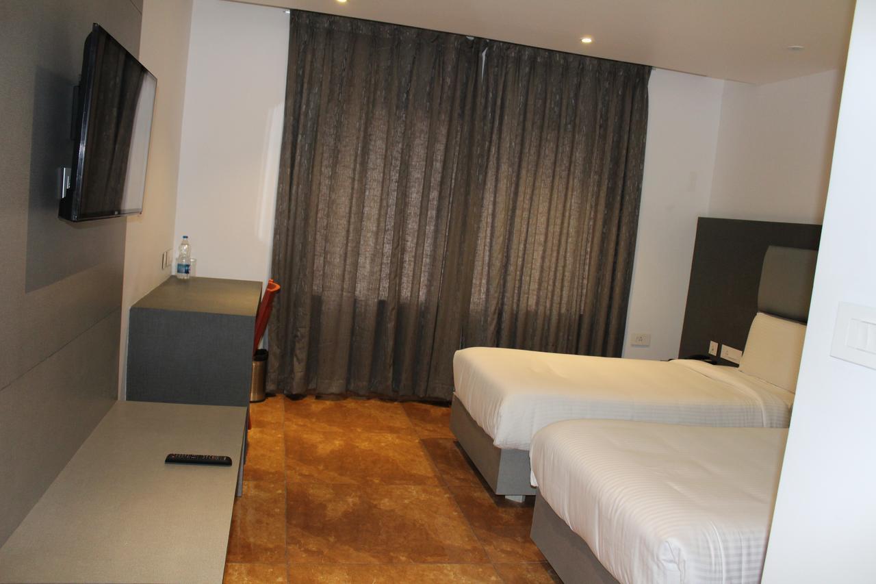 Hotel Hills Tirupattur Tiruppatur Ngoại thất bức ảnh